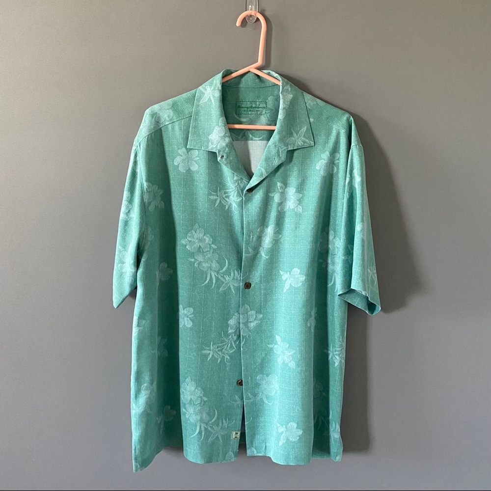 Tommy Bahama Green Button Down